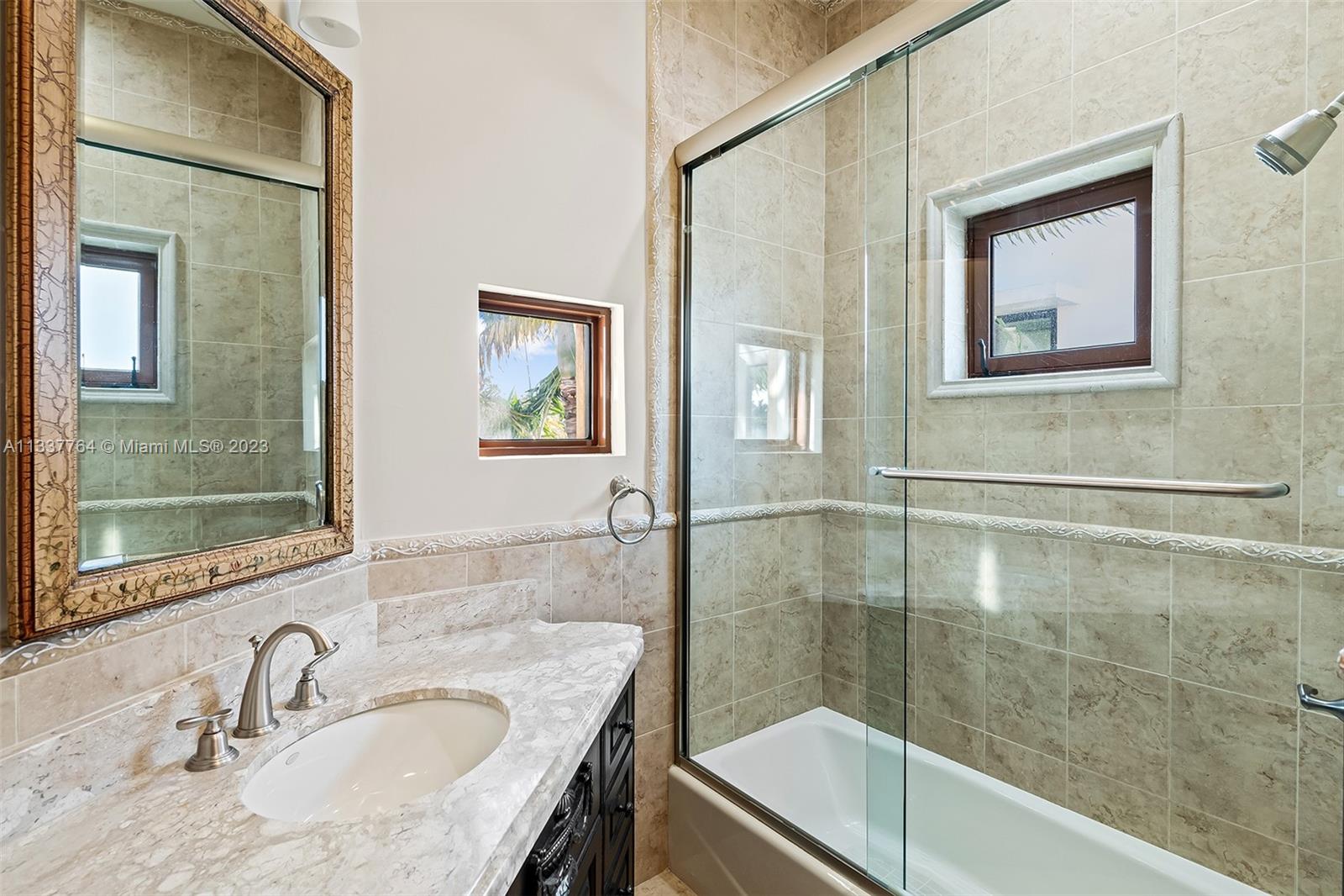 HOLLYWOOD LAKES SECTION - Residential