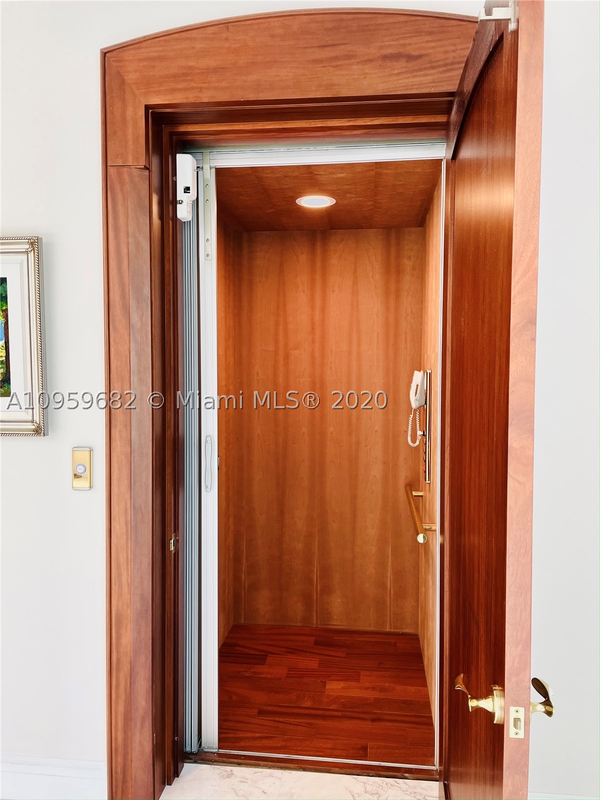 HELMS COUNTRY ESTATES RE- - Residential