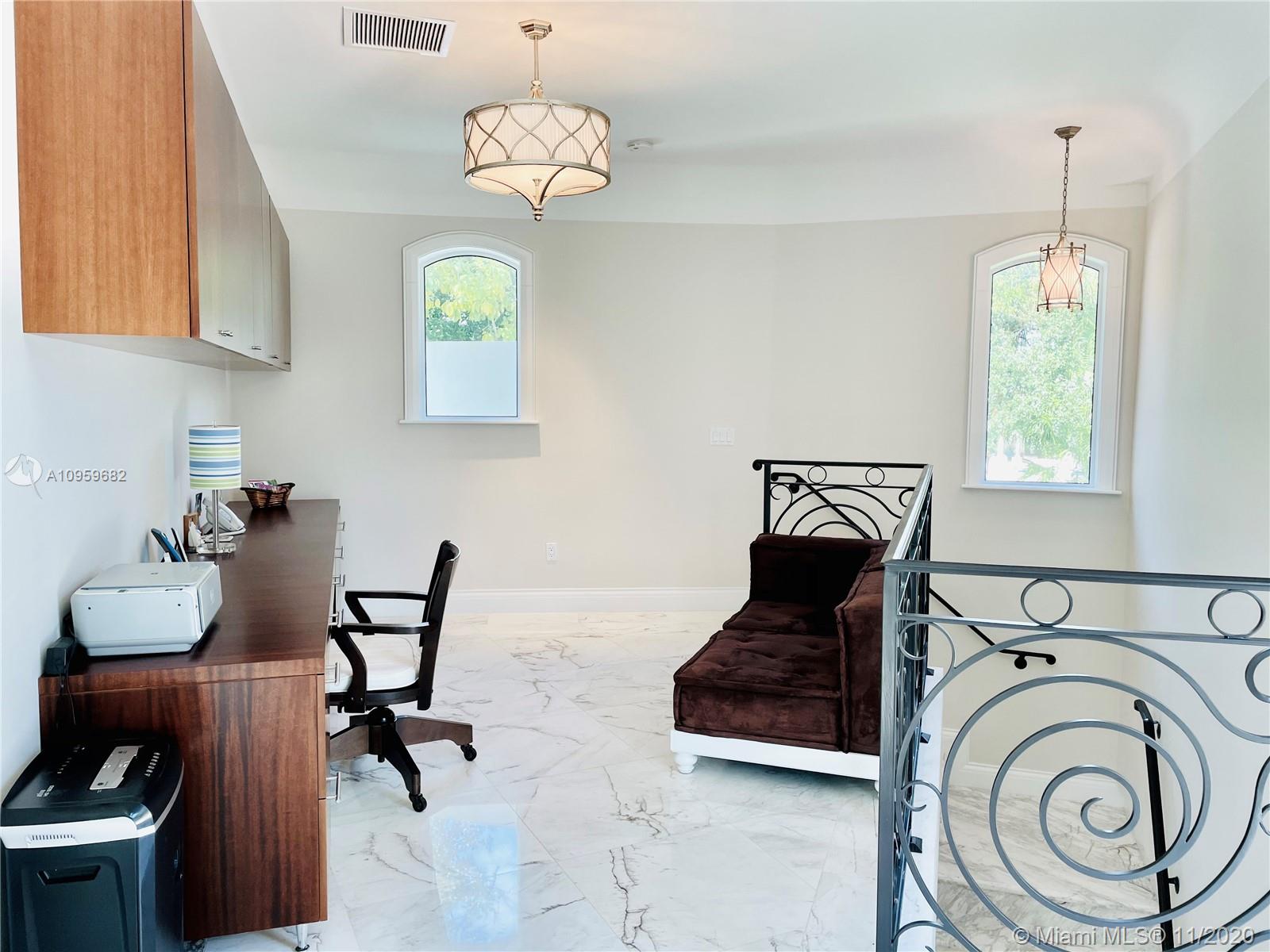 HELMS COUNTRY ESTATES RE- - Residential