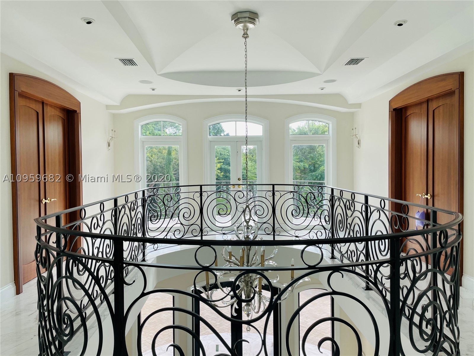 HELMS COUNTRY ESTATES RE- - Residential