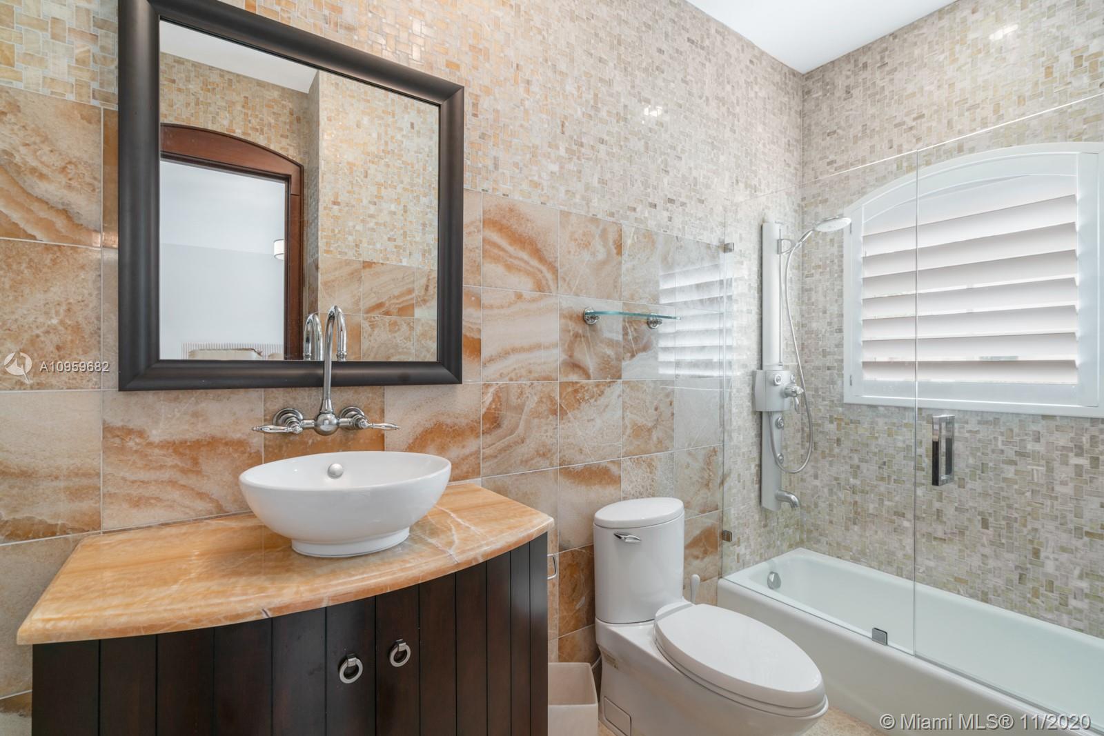 HELMS COUNTRY ESTATES RE- - Residential