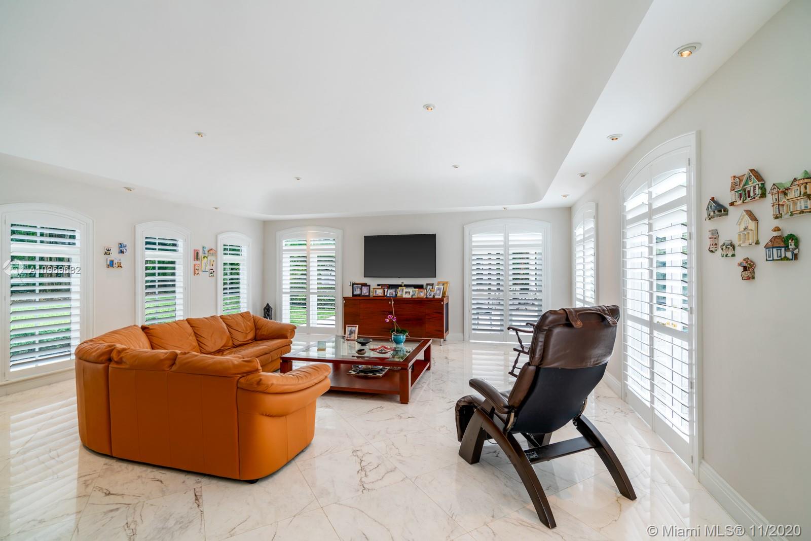 HELMS COUNTRY ESTATES RE- - Residential