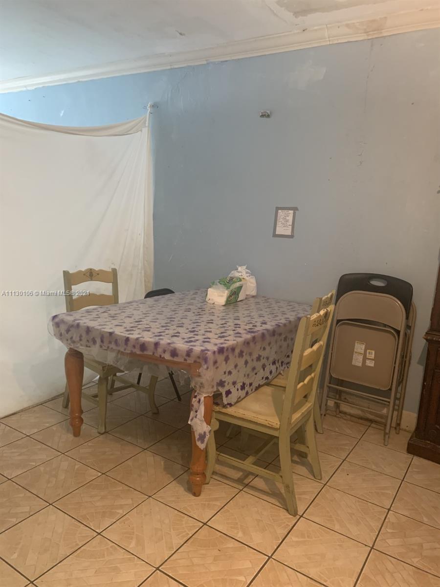 PONCE DE LEON - Residential Income