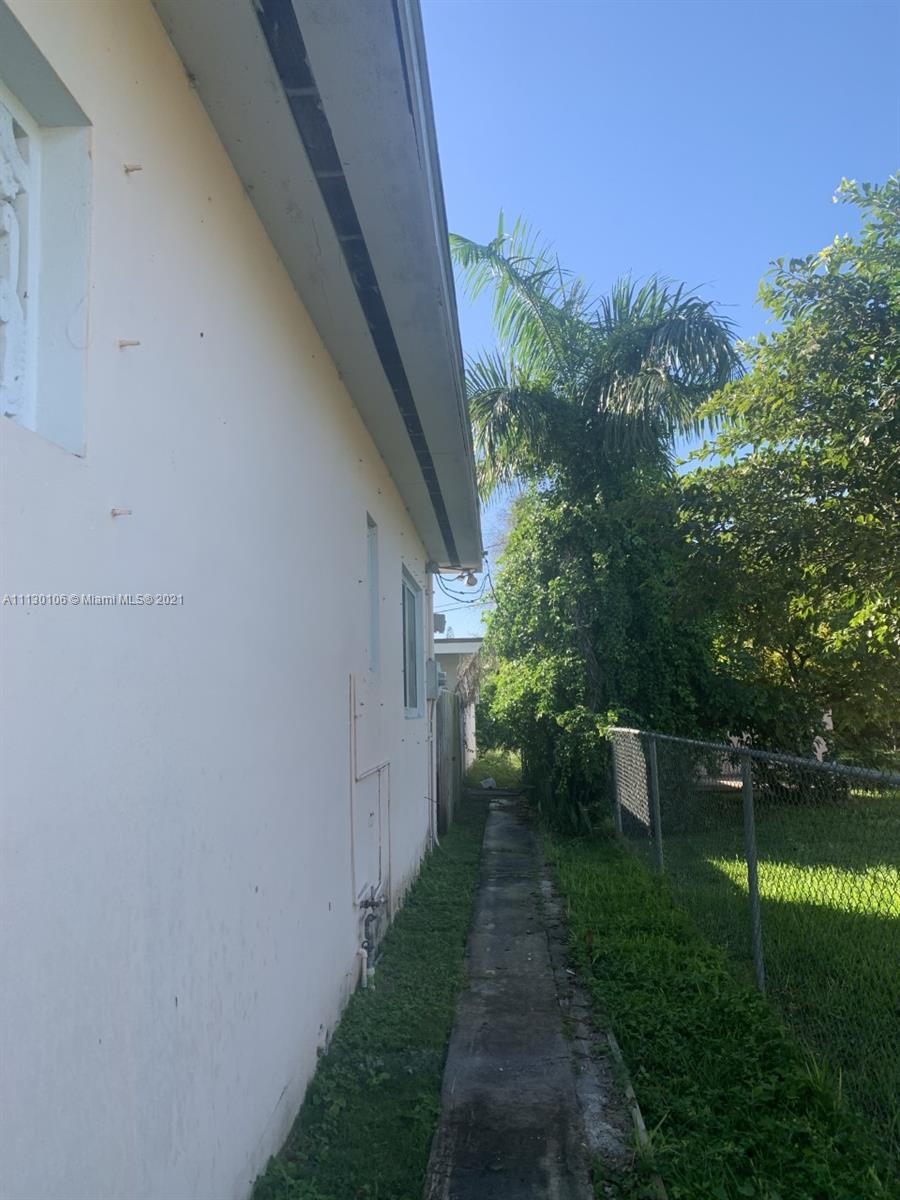 PONCE DE LEON - Residential Income