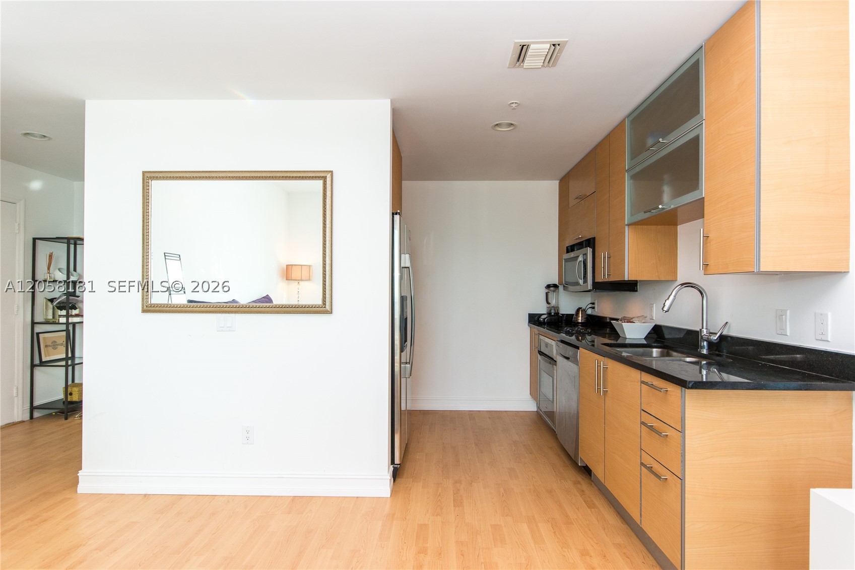 INFINITY AT BRICKELL COND - Residential