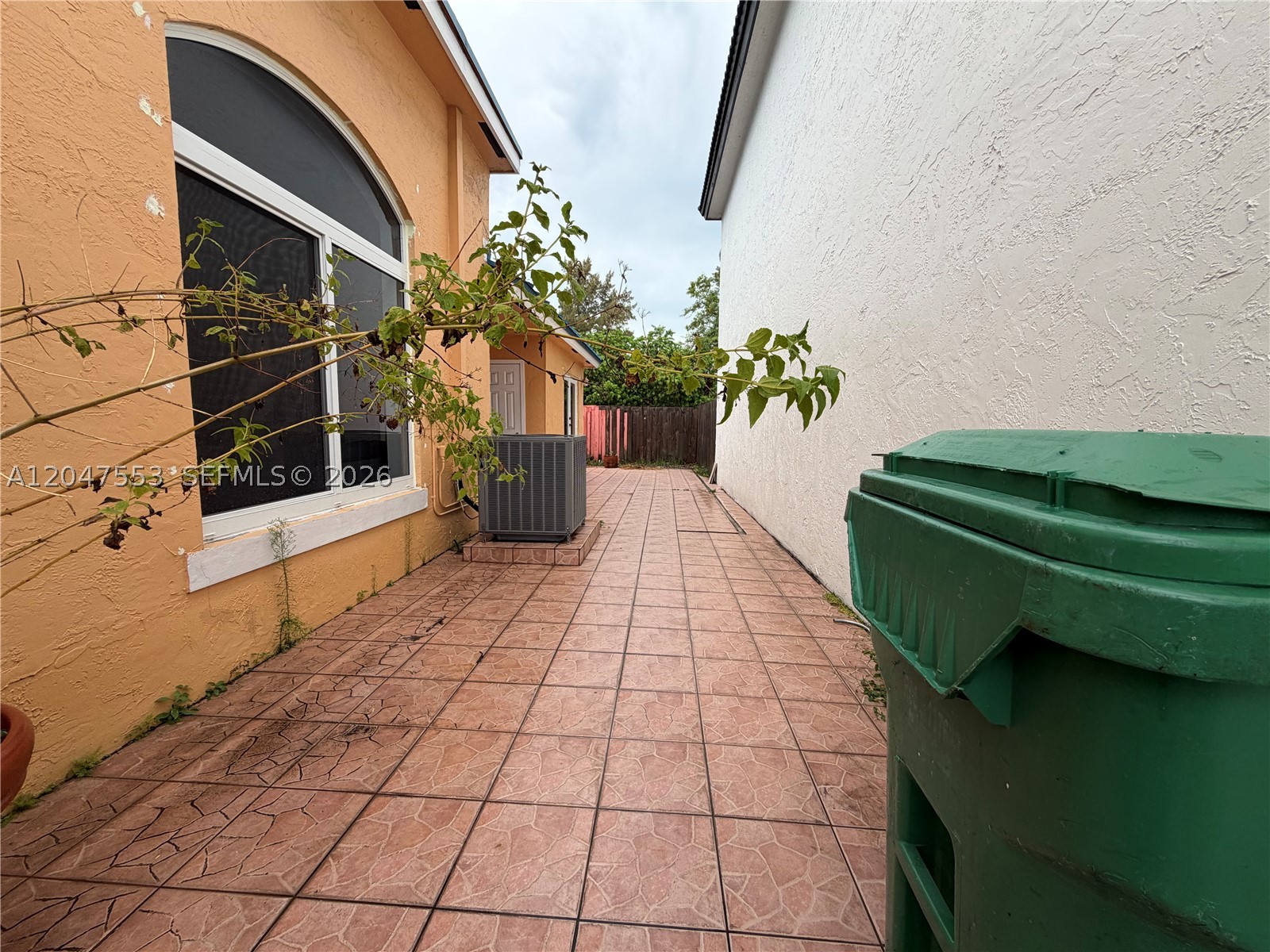 SHOMA HOMES AT TAMIAMI II - Residential Lease
