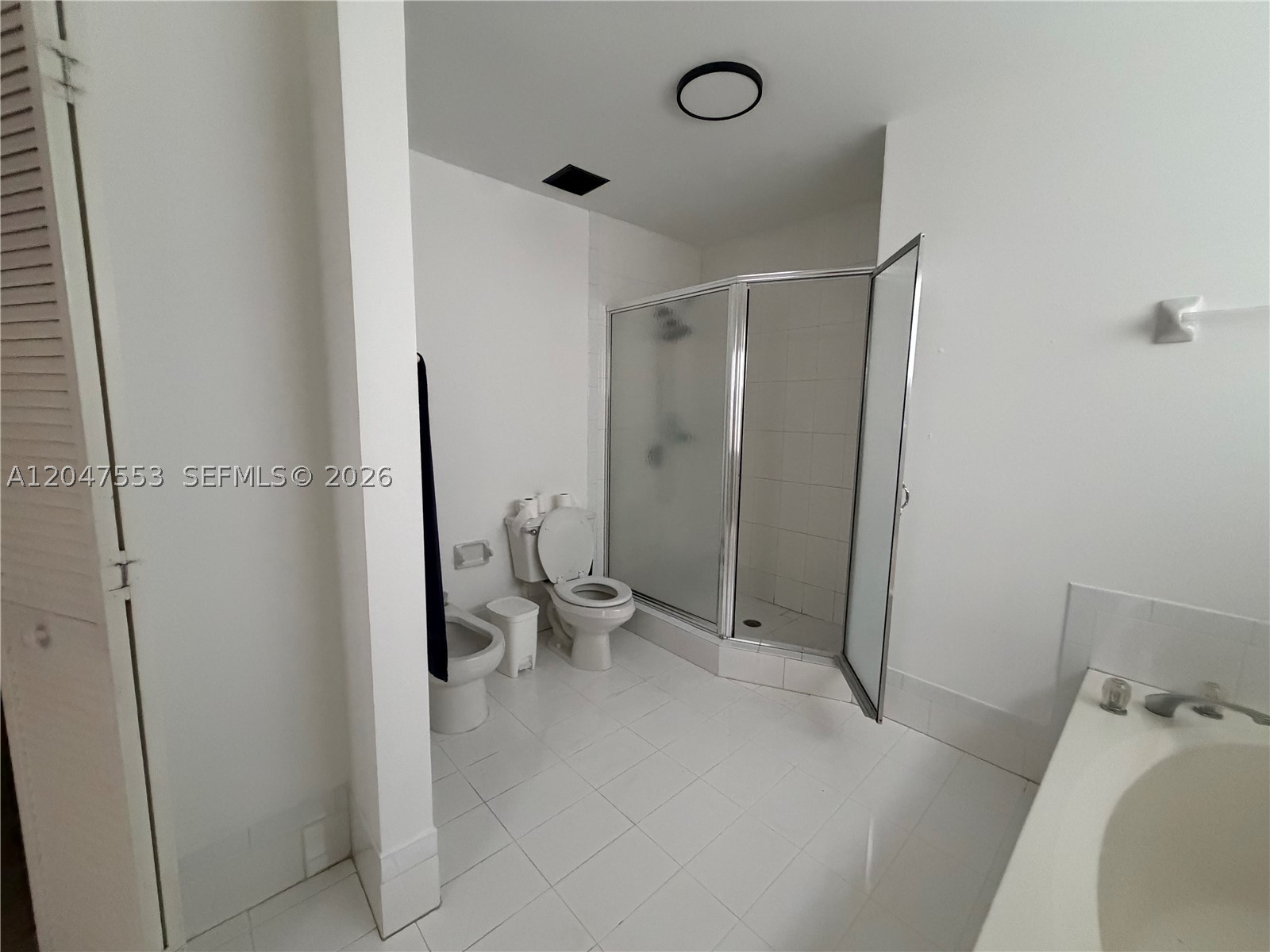 SHOMA HOMES AT TAMIAMI II - Residential Lease
