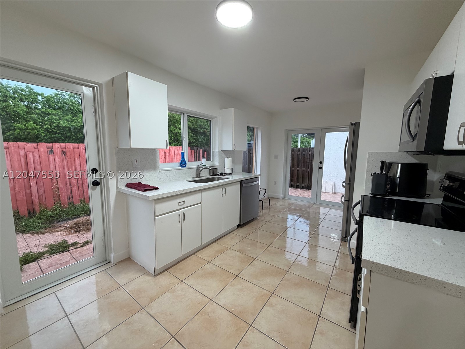 SHOMA HOMES AT TAMIAMI II - Residential Lease