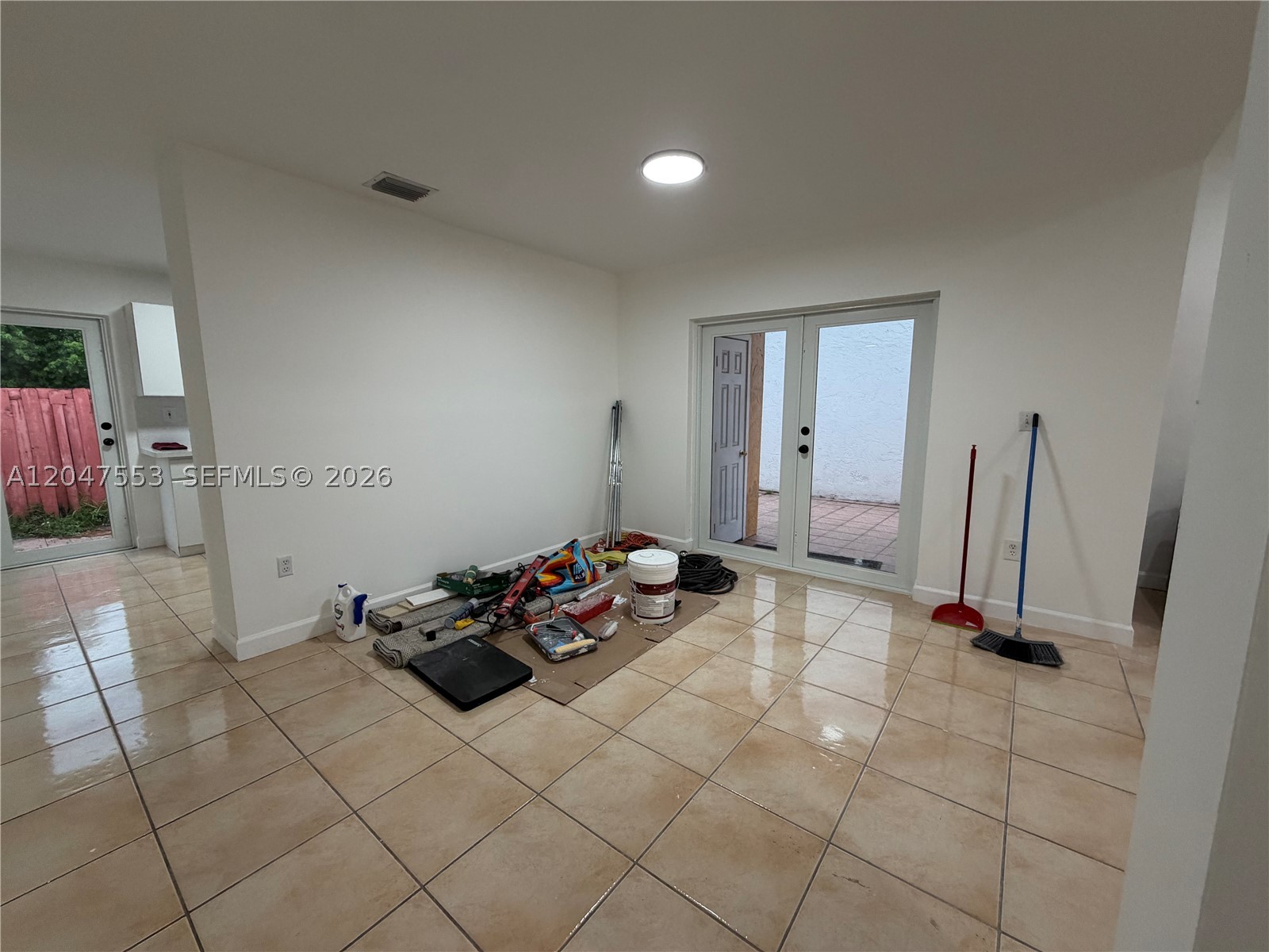 SHOMA HOMES AT TAMIAMI II - Residential Lease