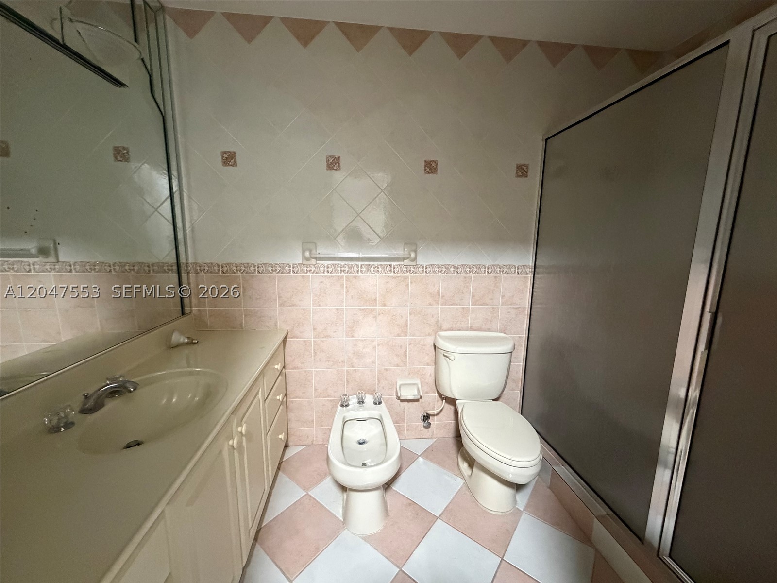 SHOMA HOMES AT TAMIAMI II - Residential Lease