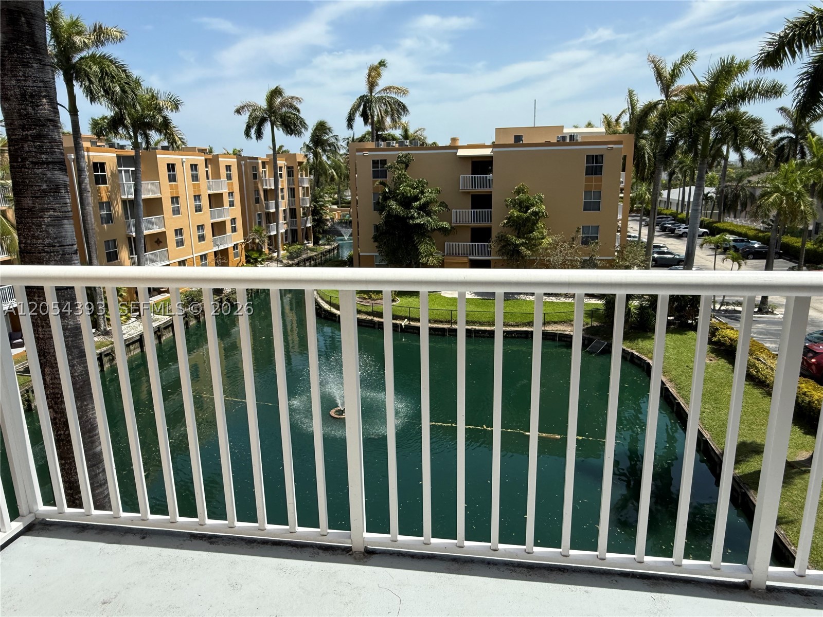 SHERIDAN EAST CONDO BLDG - Residential Lease