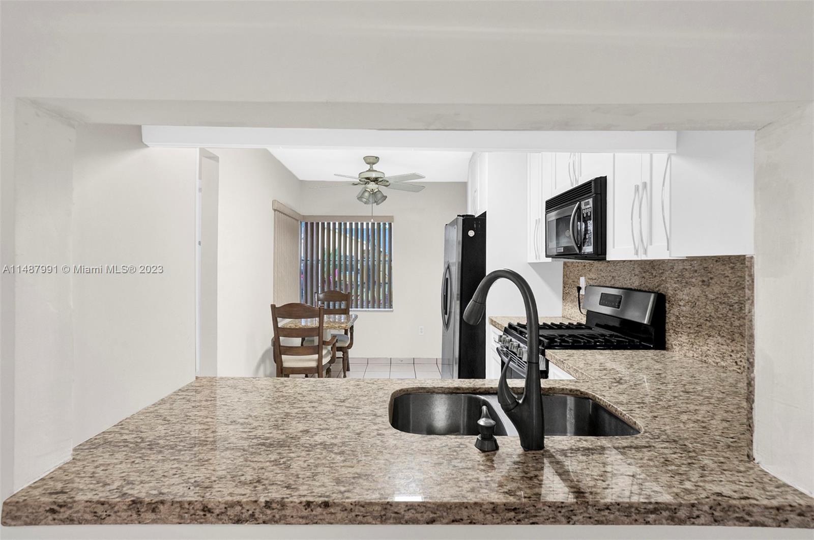 EDGEWATER PARK - Residential
