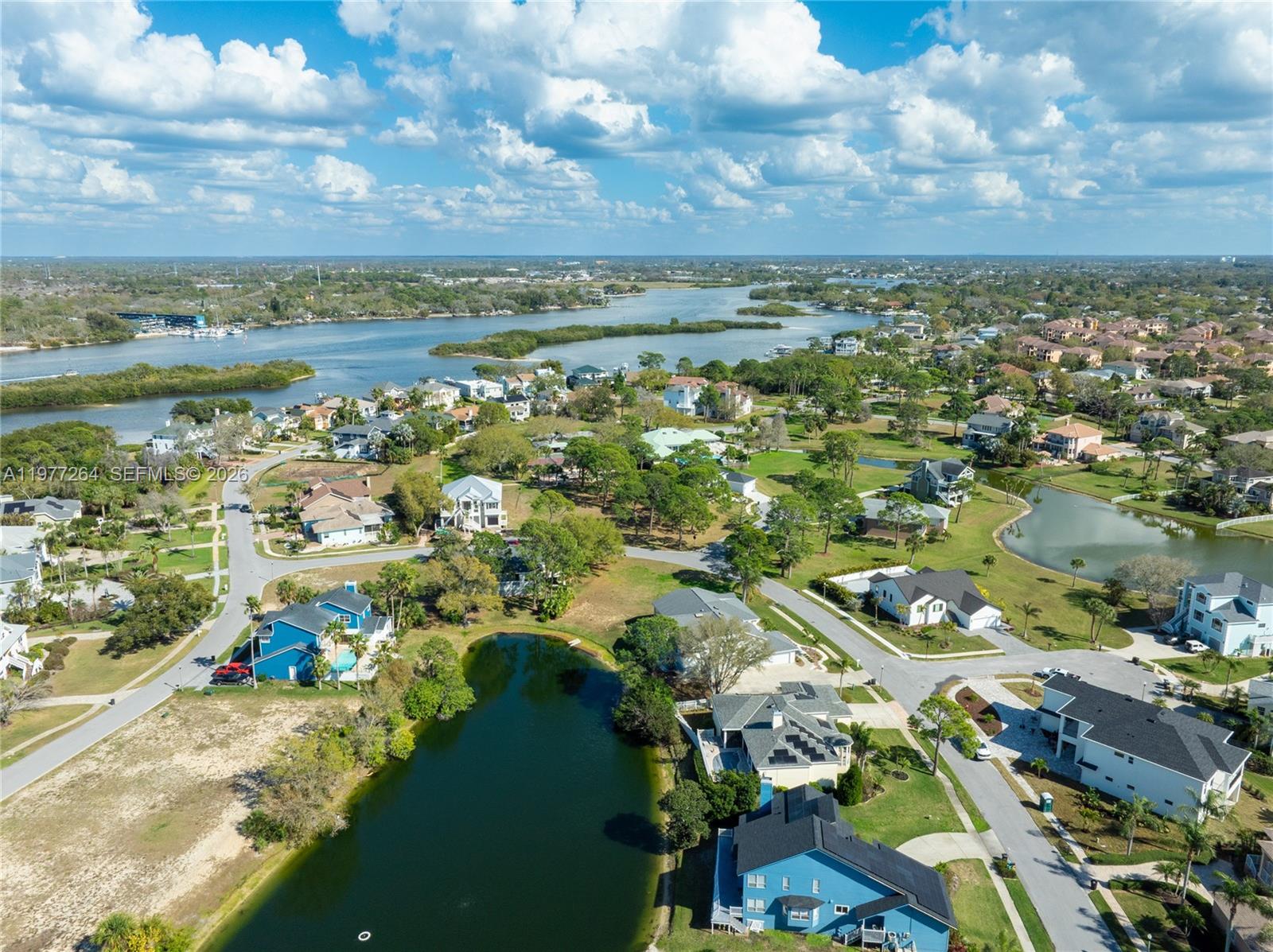 POINTE ALEXIS NORTH PHASE - Land