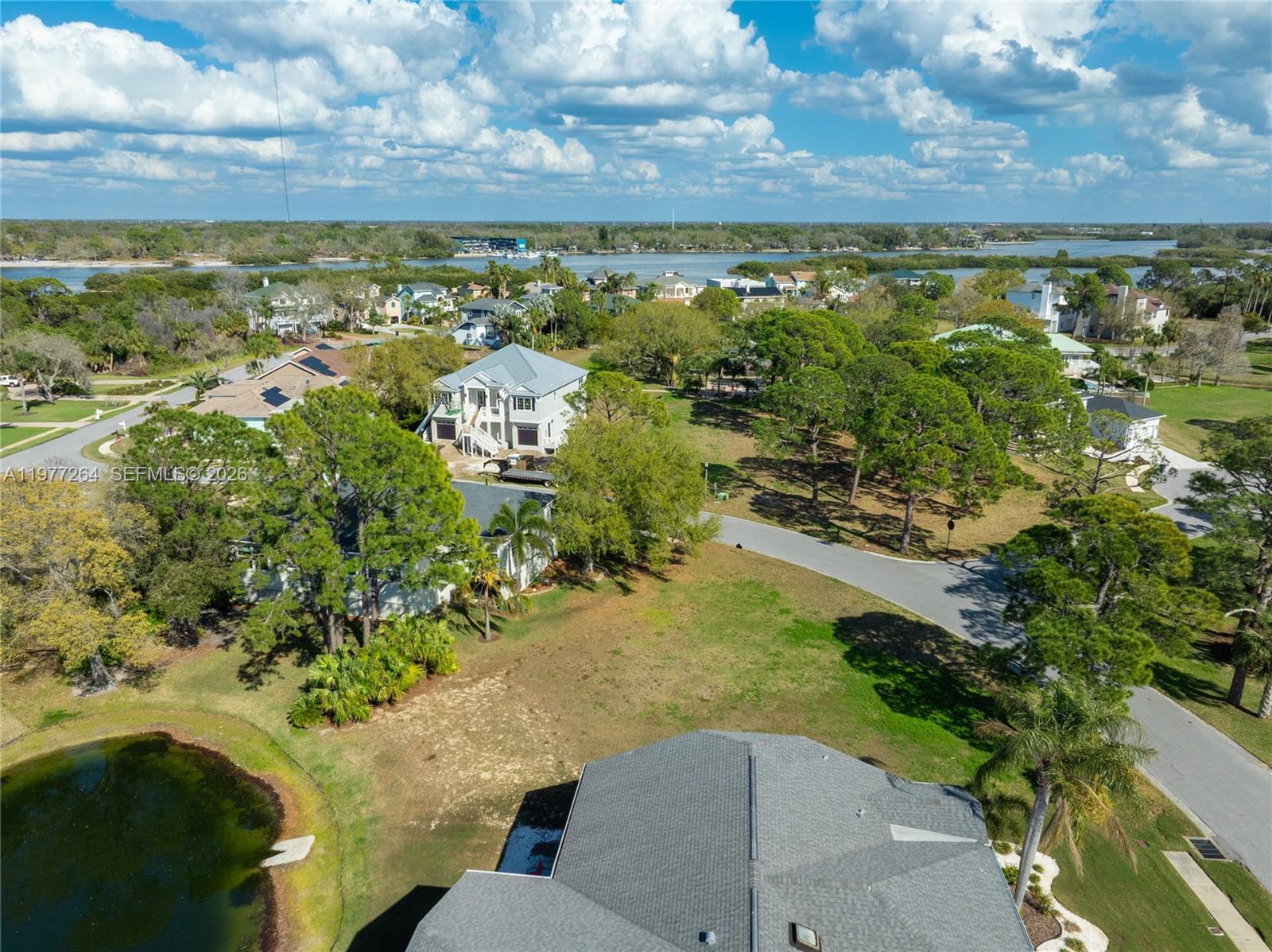 POINTE ALEXIS NORTH PHASE - Land