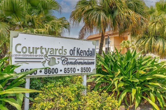 Seller willing to negotiate!!!
What a great residential Villa Condominium!!! Stop here and take a look to this unique property. Great for a family in need of space at a very cheap price. Property is covered with 1405 sq footage of Living Space, with the 3 bedrooms, 2 bathrooms, spacious accessible kitchen and the backyard/patio will bring you the vibe of a single family home. Do not wait this will be pending in a blink of a eye!