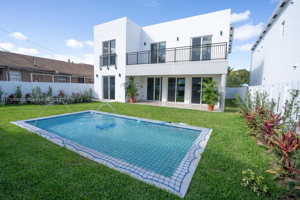 BRICKELL ESTATES - Residential