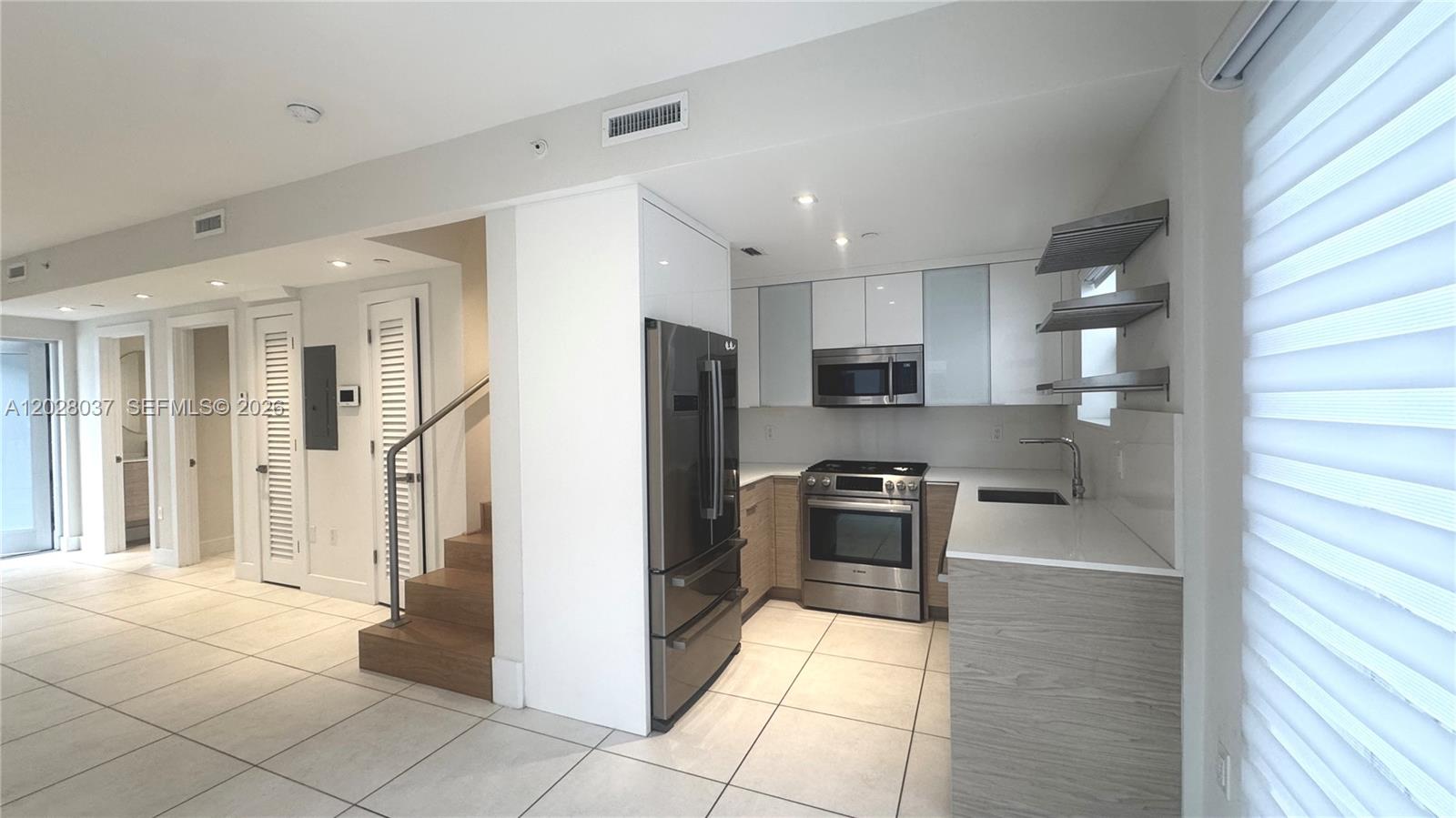 OCEAN BEACH ADDN NO 3 - Residential Lease