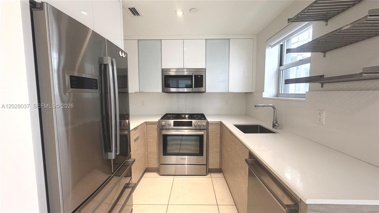 OCEAN BEACH ADDN NO 3 - Residential Lease