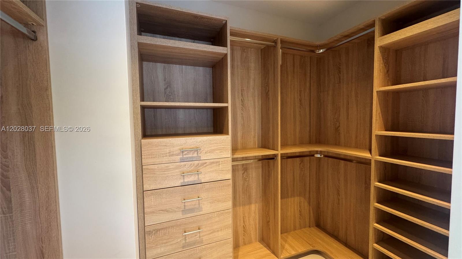 OCEAN BEACH ADDN NO 3 - Residential Lease