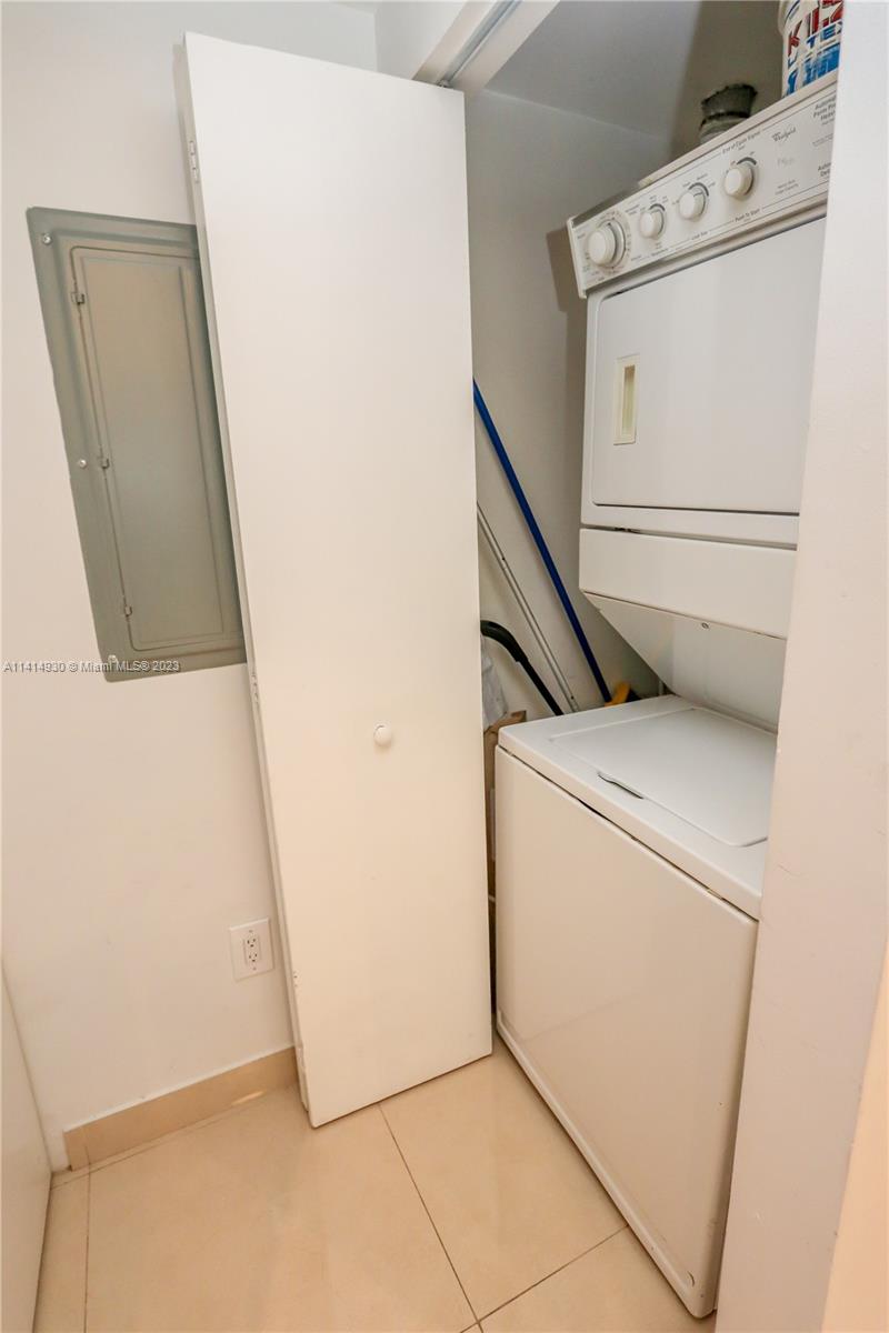 ONE MIAMI EAST CONDO - Residential Lease