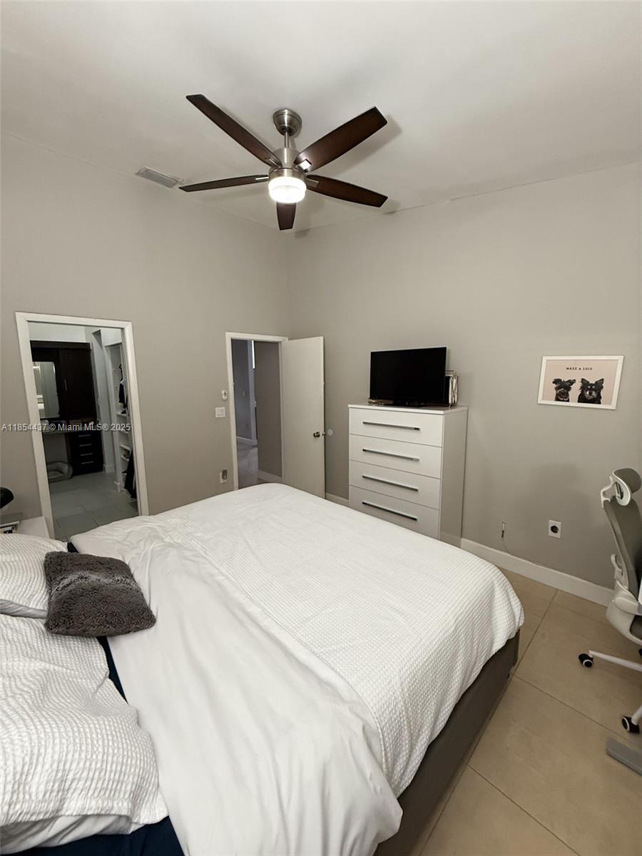 COUNTRY LAKE MANORS TOWNH - Residential Lease