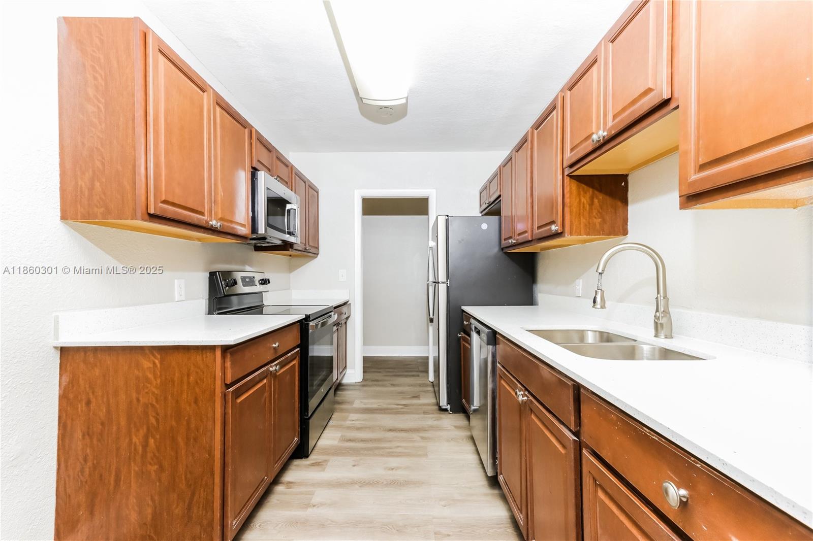 LANTANA HEIGHTS - Residential Lease