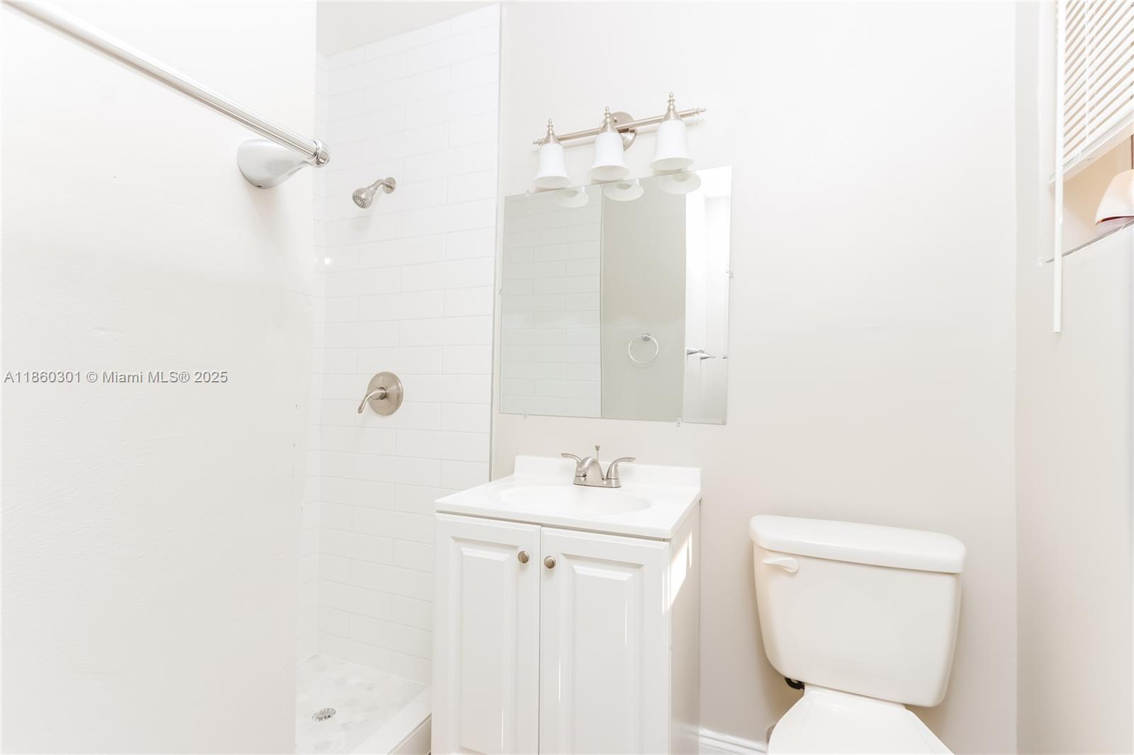 LANTANA HEIGHTS - Residential Lease