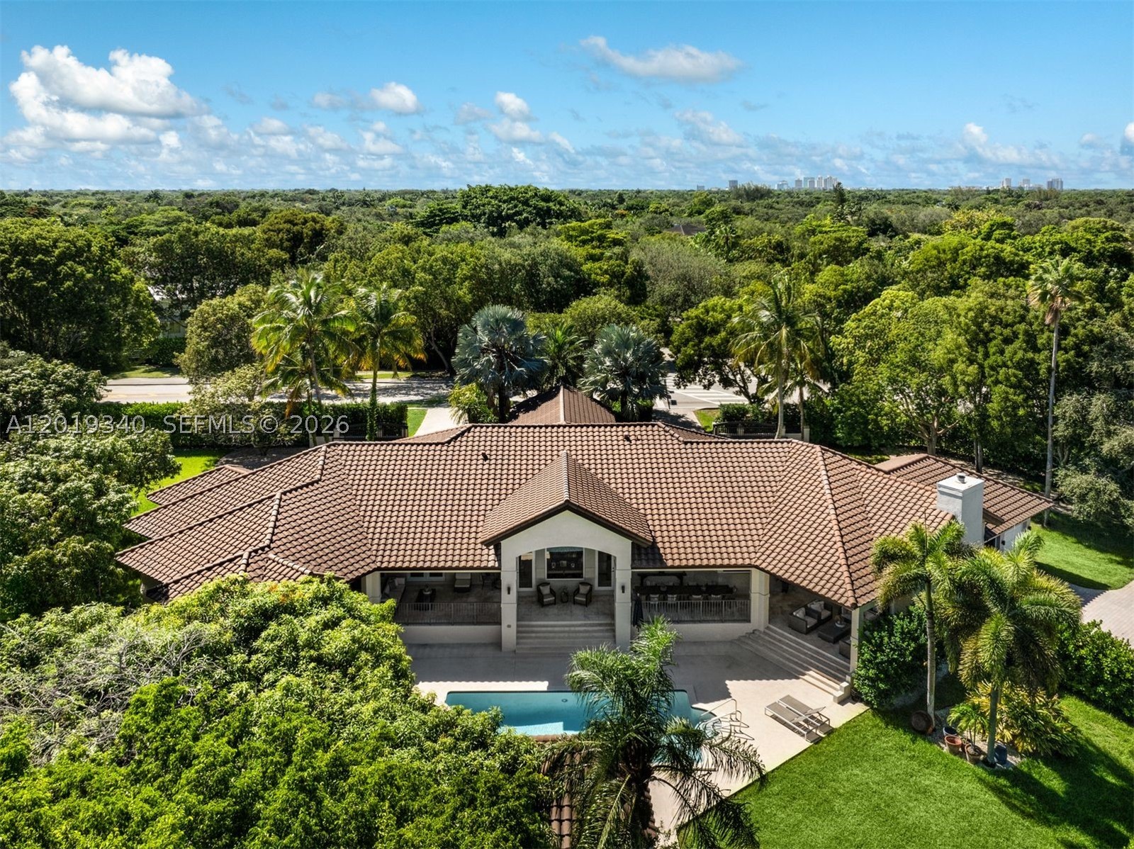 ROCKDALE ESTATES - Residential