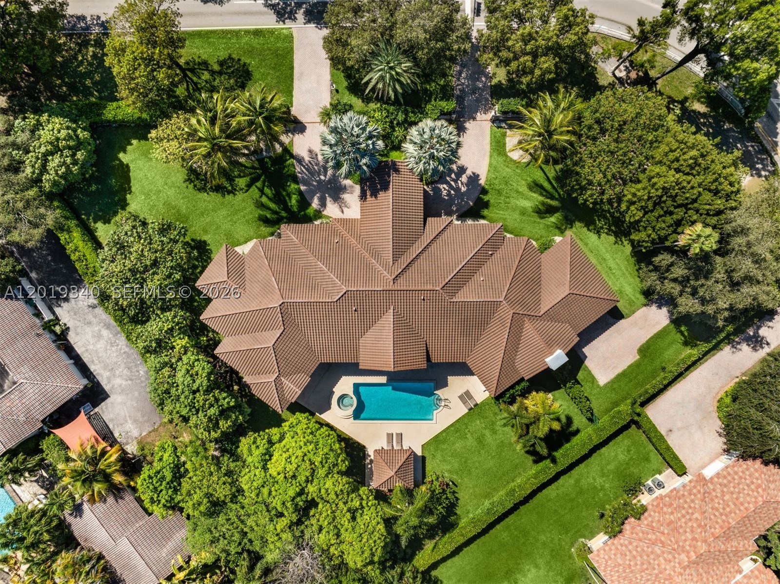 ROCKDALE ESTATES - Residential