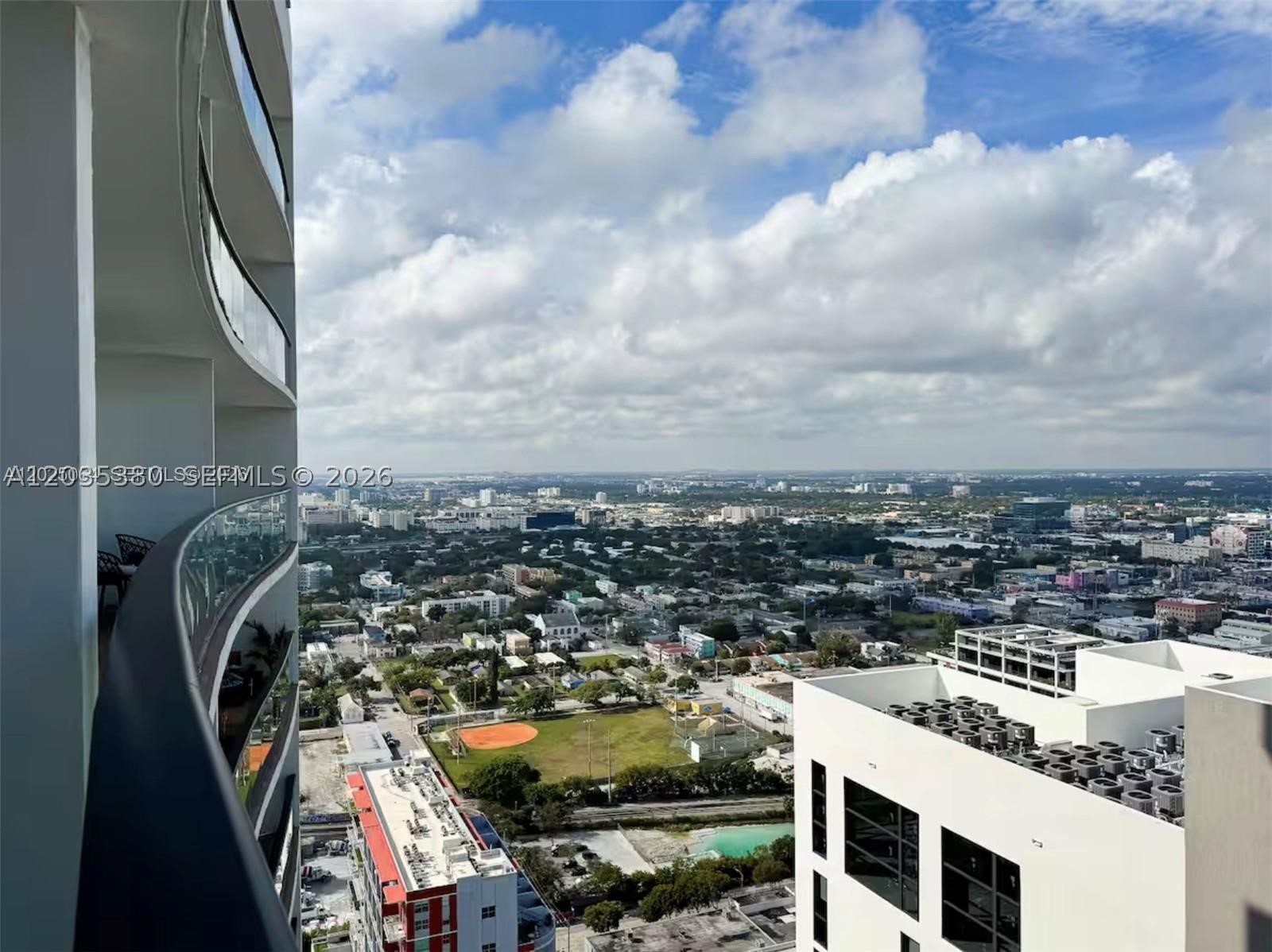 CANVAS CONDO - Residential Lease