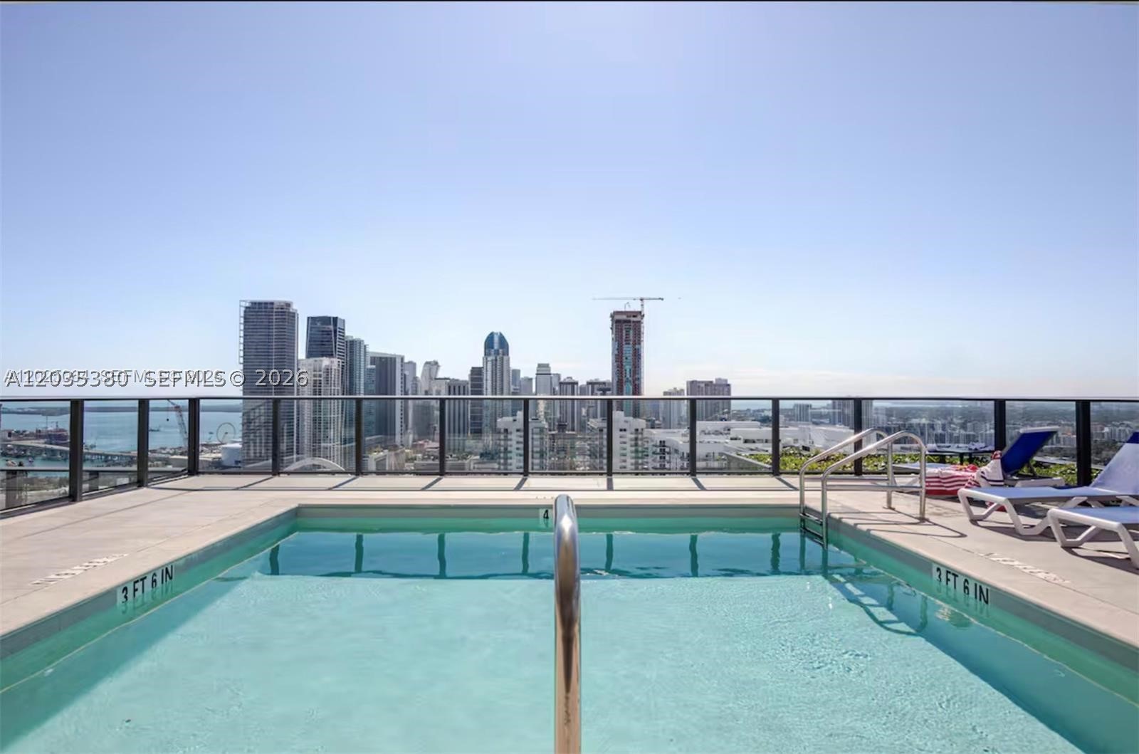 CANVAS CONDO - Residential Lease