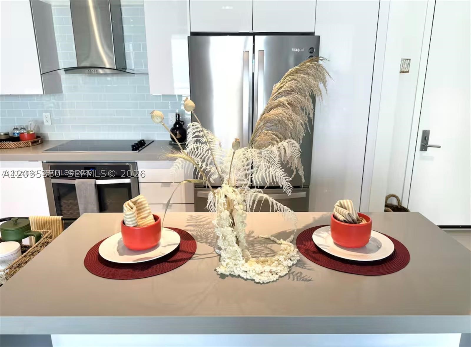 CANVAS CONDO - Residential Lease
