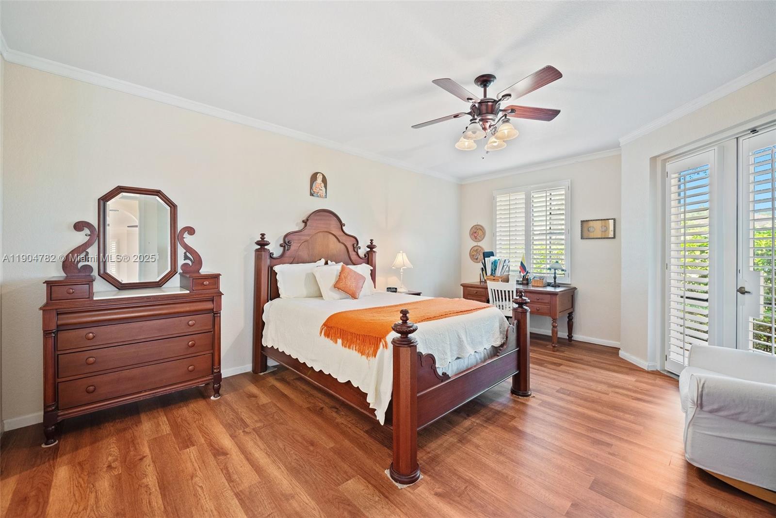 MARIPOSA POINTE AT WESTON - Residential