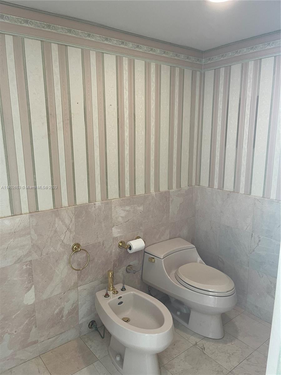 CAPOBELLA CONDOMINIUM - Residential Lease