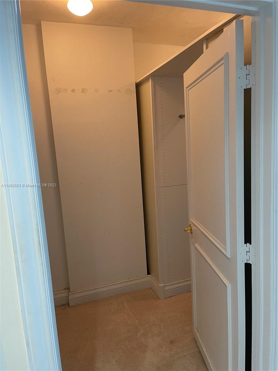 CAPOBELLA CONDOMINIUM - Residential Lease