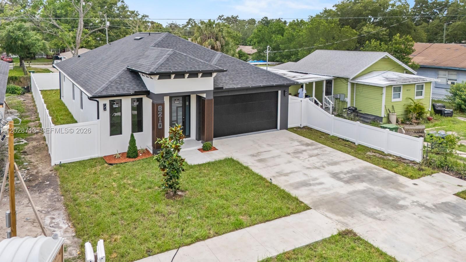 46S | HENDRY AND KNIGHTS A - Residential