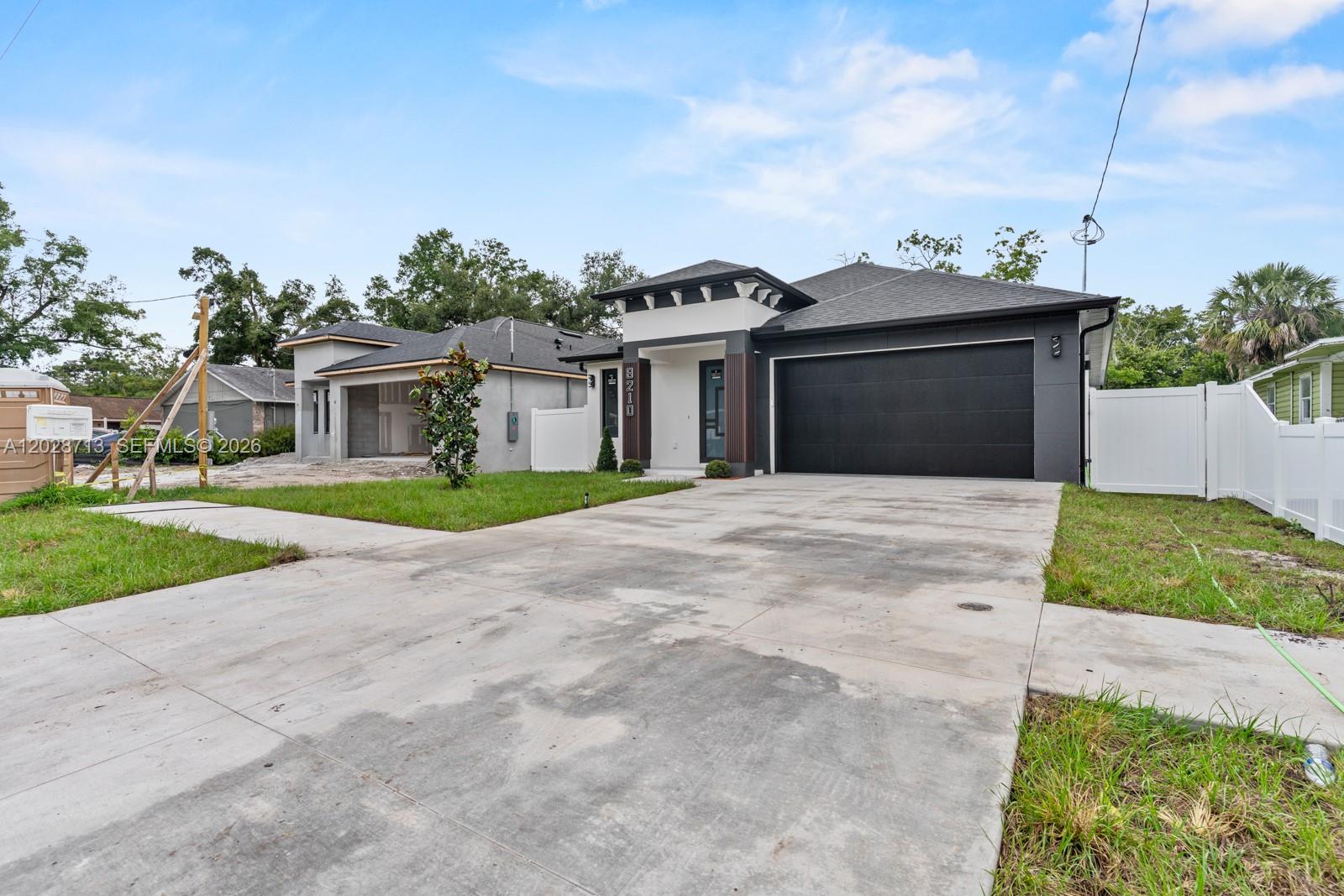 46S | HENDRY AND KNIGHTS A - Residential