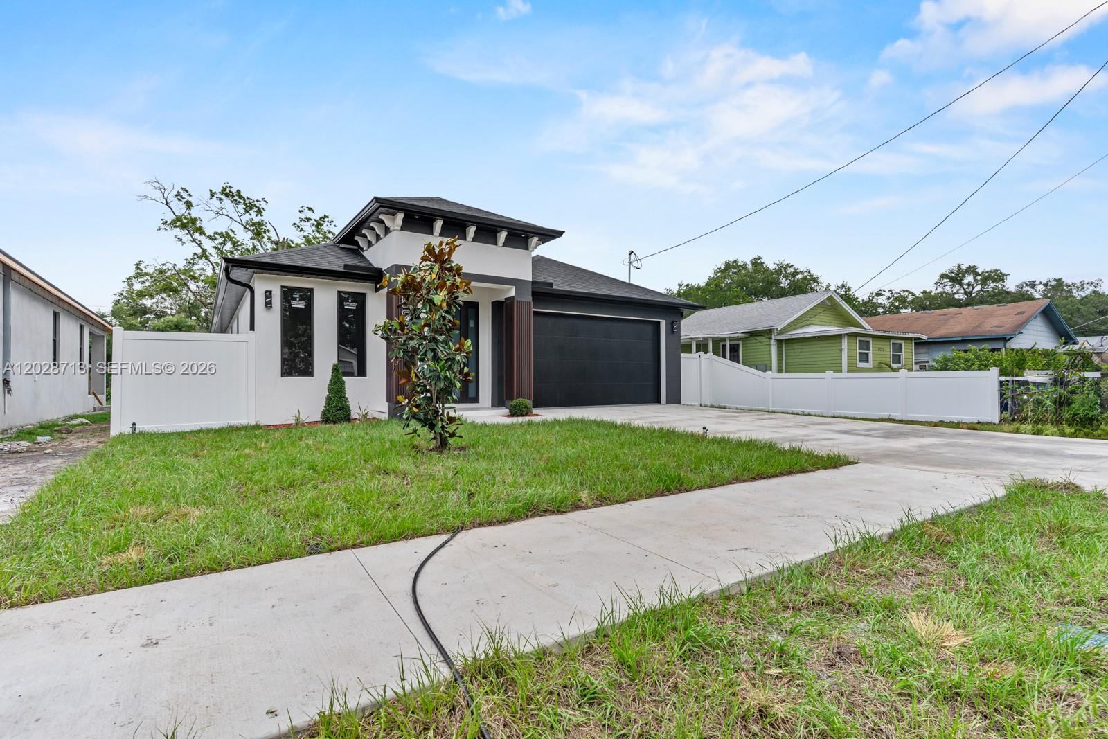 46S | HENDRY AND KNIGHTS A - Residential