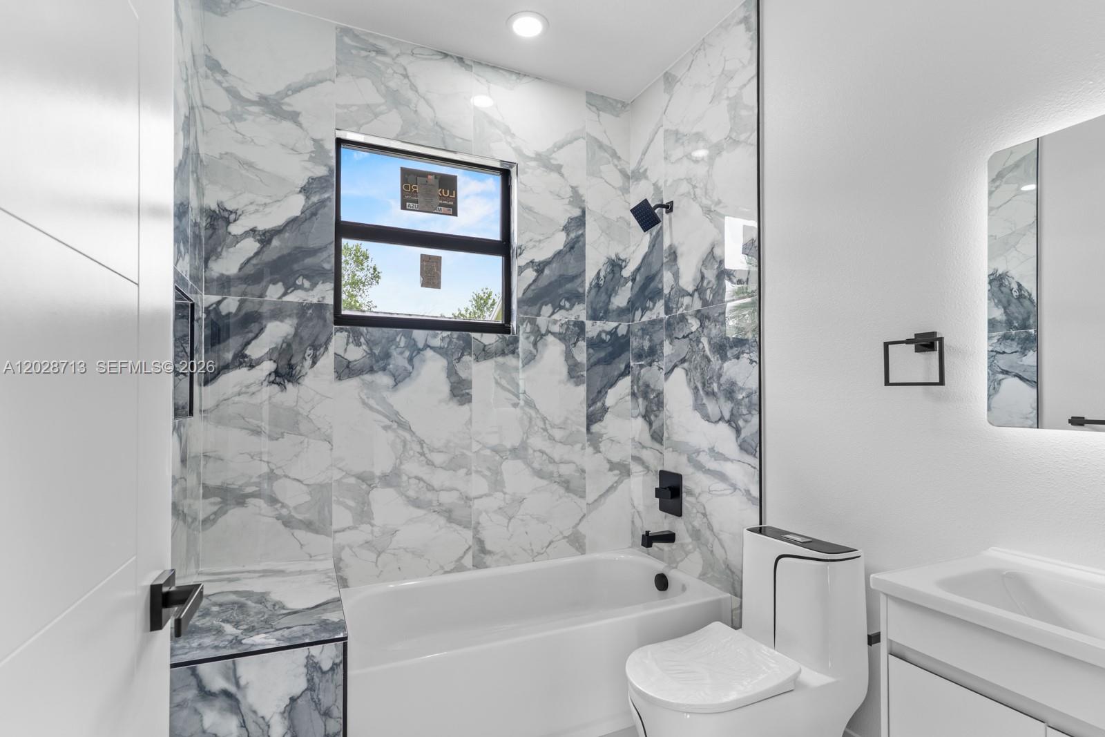 46S | HENDRY AND KNIGHTS A - Residential