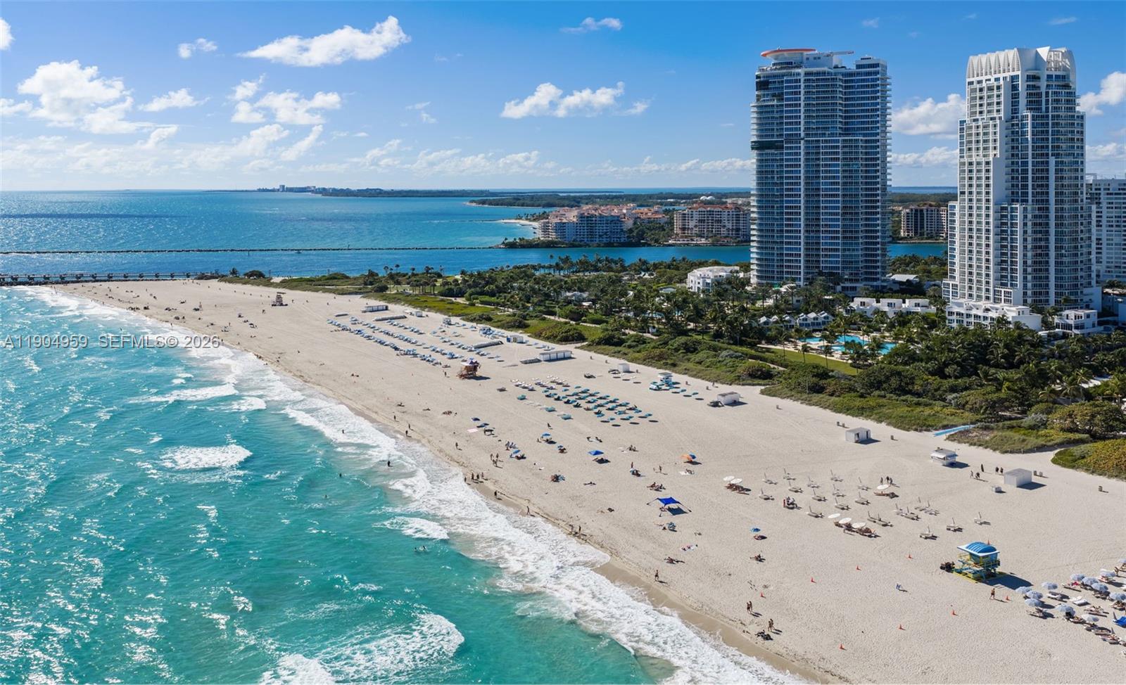 CONTINUUM ON SOUTH BEACH - Residential