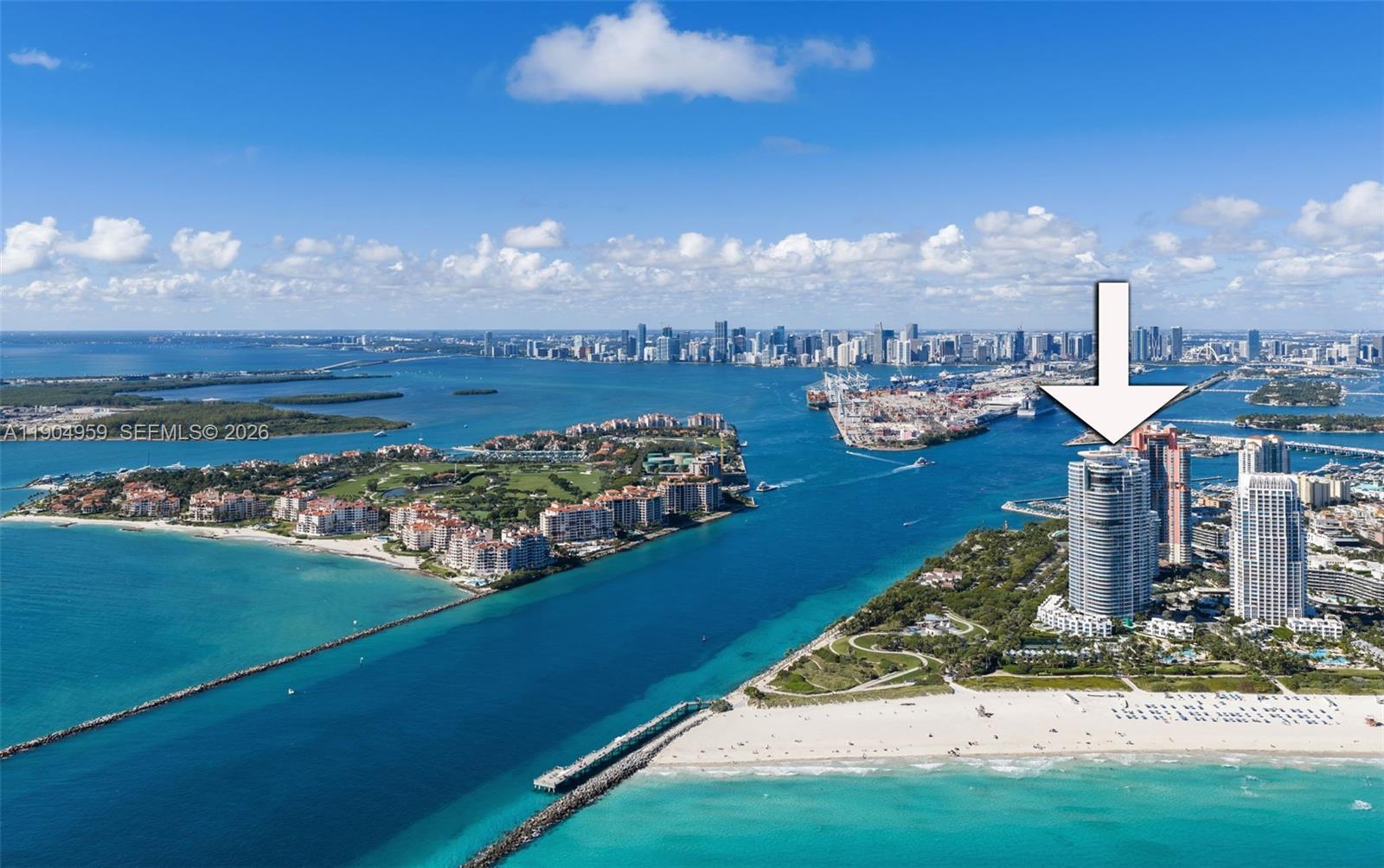 CONTINUUM ON SOUTH BEACH - Residential