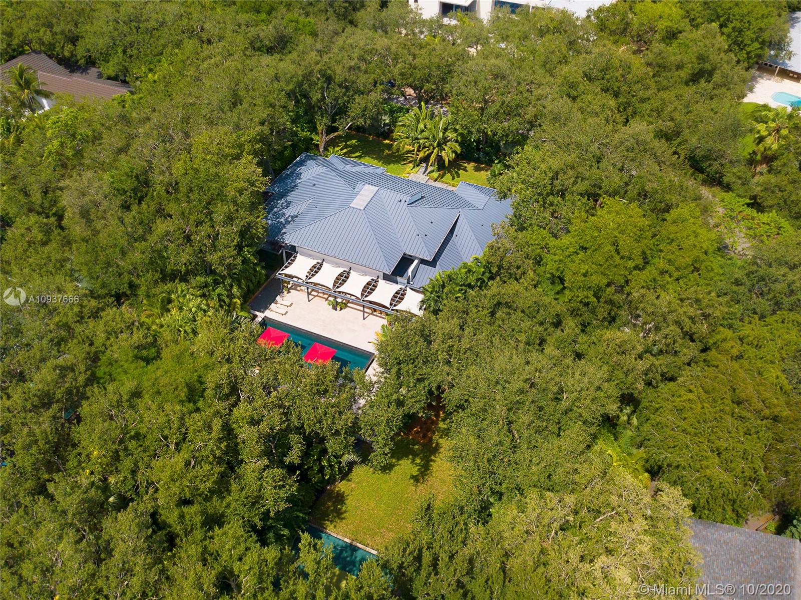 SNAPPER CREEK OAKS - Residential