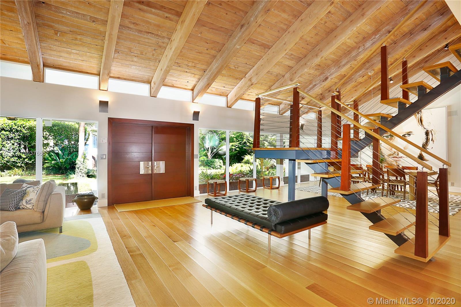 SNAPPER CREEK OAKS - Residential