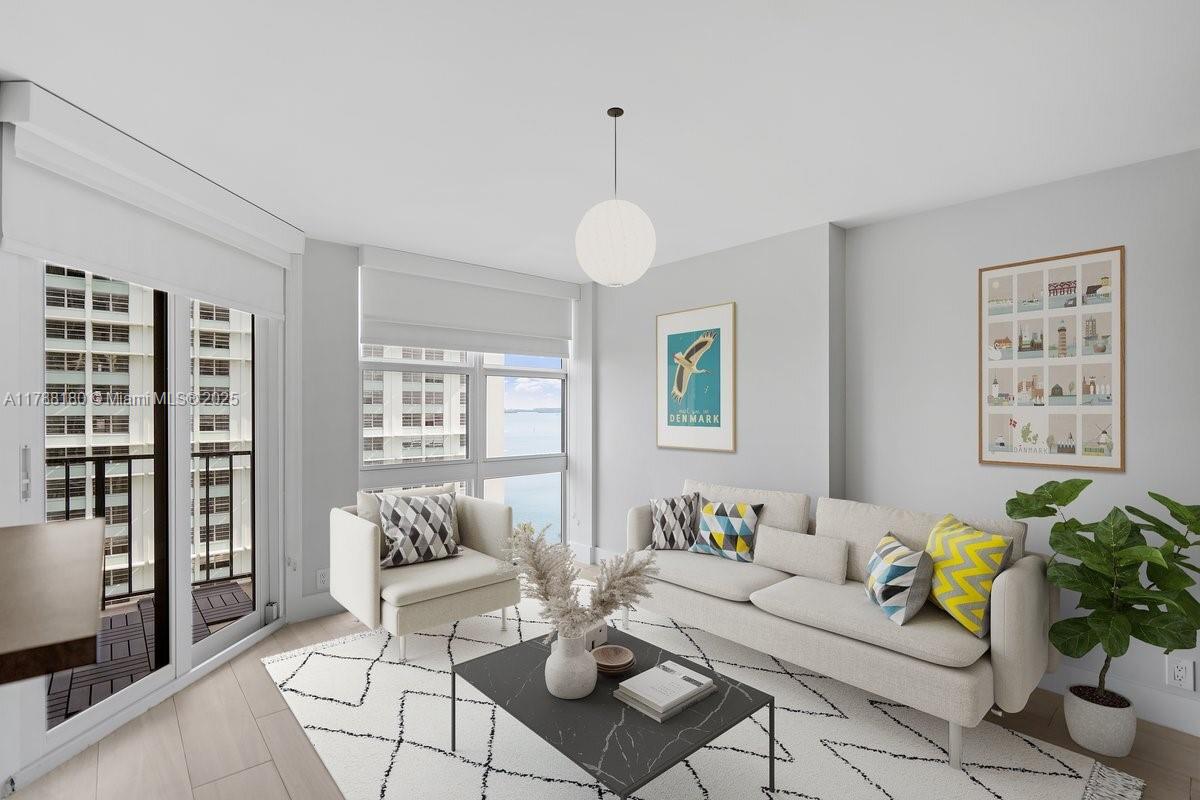 BRICKELL PLACE CONDO - Residential Lease