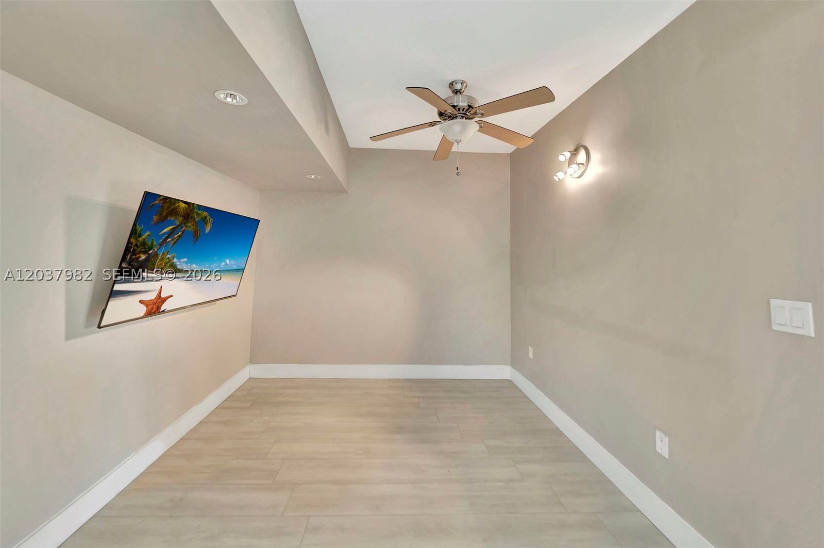 CARIBE LAKES PHASE II - Residential Lease