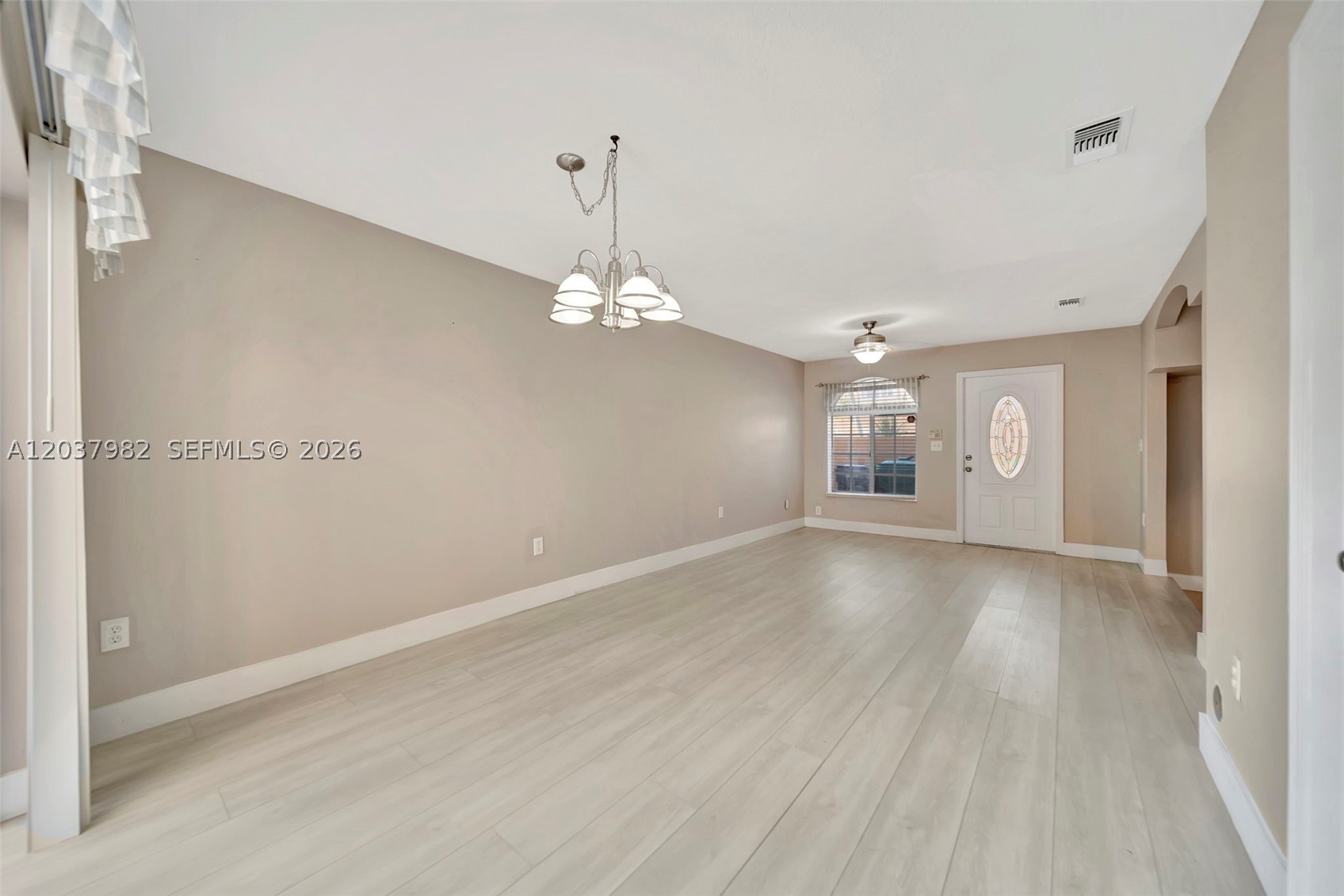 CARIBE LAKES PHASE II - Residential Lease