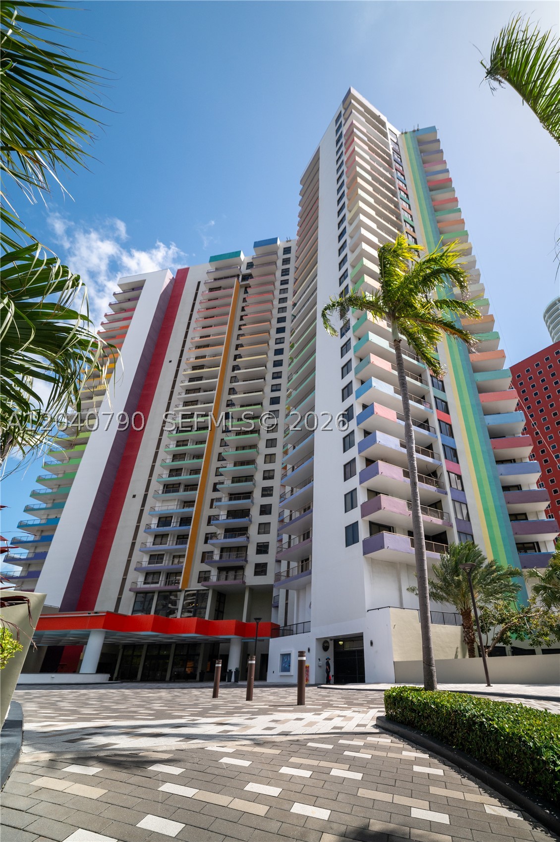 VILLA REGINA CONDO - Residential