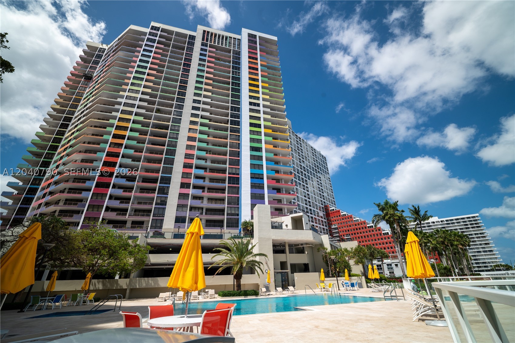 VILLA REGINA CONDO - Residential