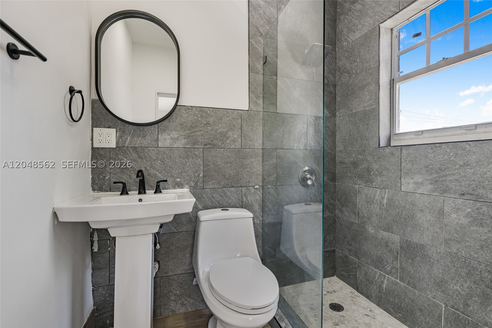 GLENHAVEN - Residential Lease