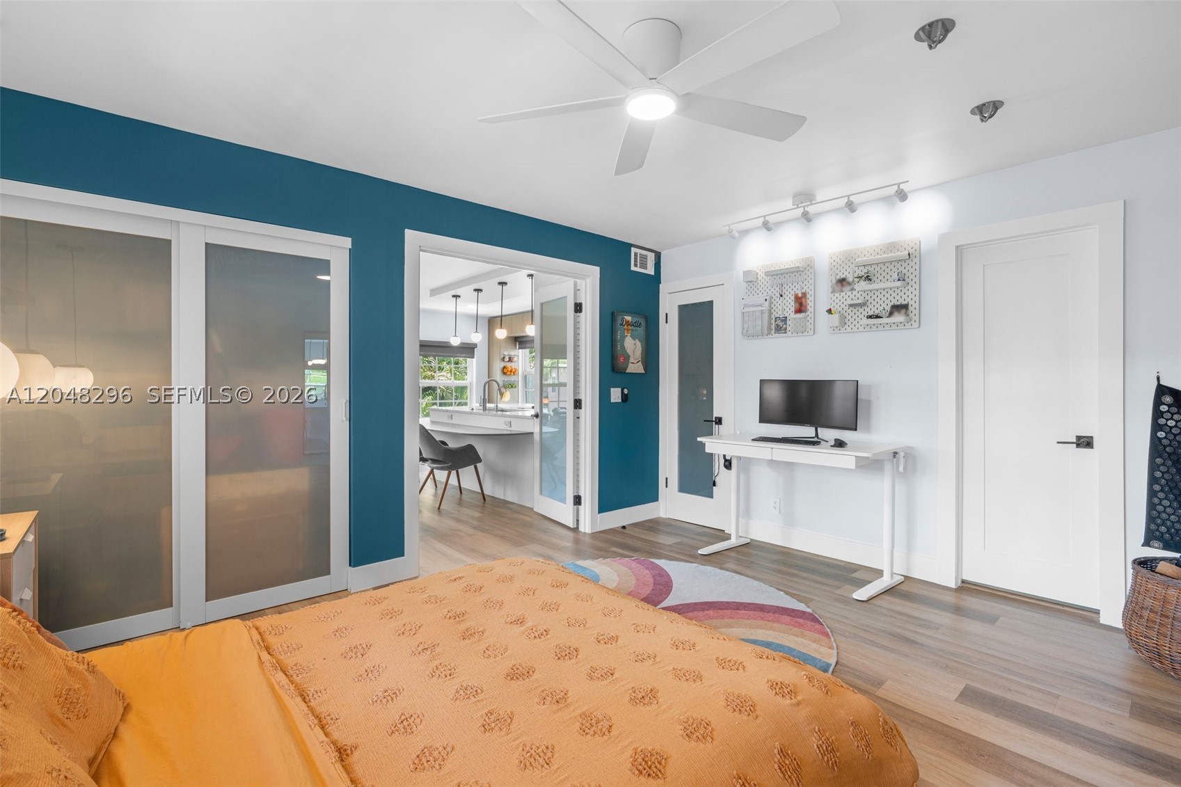 SEA BREEZE II CONDO - Residential